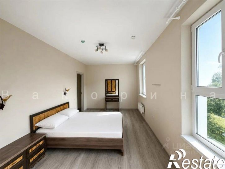 2-комн квартира улица Портовиков, 39/3,  д. 39/3