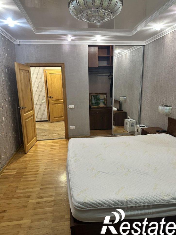 2-комн квартира улица Калараша, 50/1,  д. 50/1