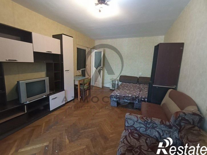 3-комн квартира улица Судоремонтников, 60,  д. 60