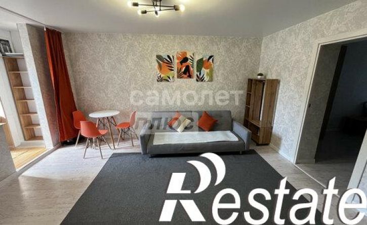 2-комн квартира улица Карла Маркса, 93,  д. 93
