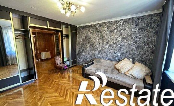 2-комн квартира улица Богдана Хмельницкого, 67,  д. 67