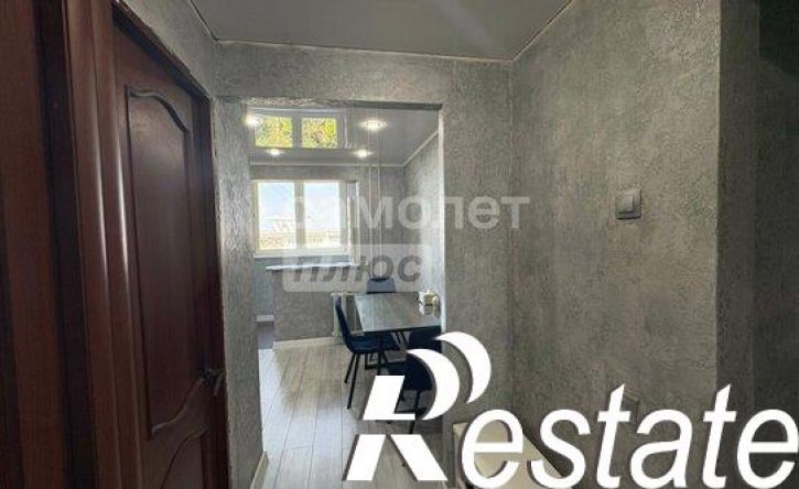 2-комн квартира Звёздная улица, 37,  д. 37