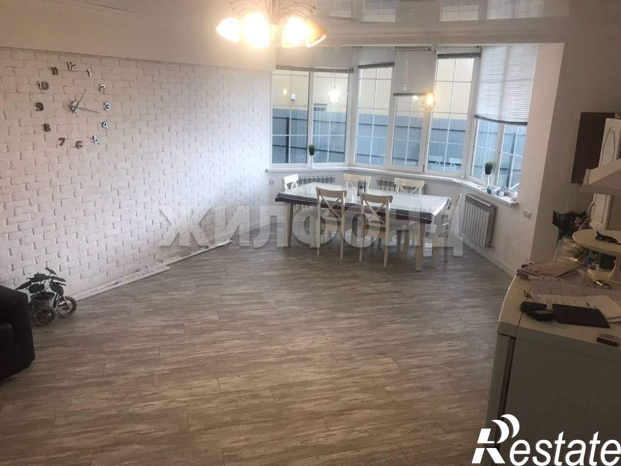 Купить дачу, дом, коттедж за 10 500 000 рублей на Морская улица