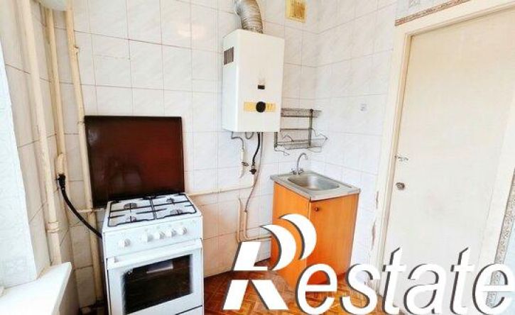 2-комн квартира улица Галины Петровой, 3,  д. 3