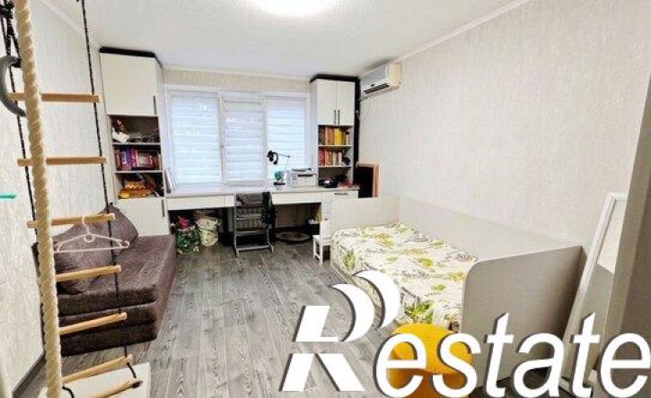 2-комн квартира Армавирская улица, 10А,  д. 10А